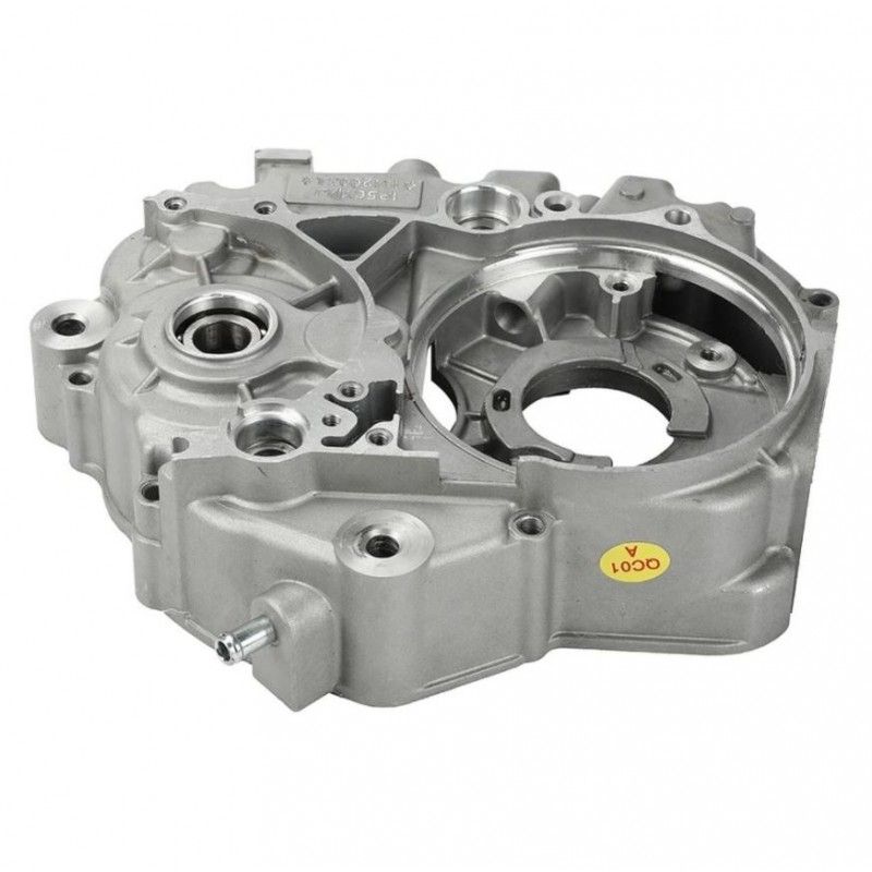 Carter moteur YX 140 côté gauche