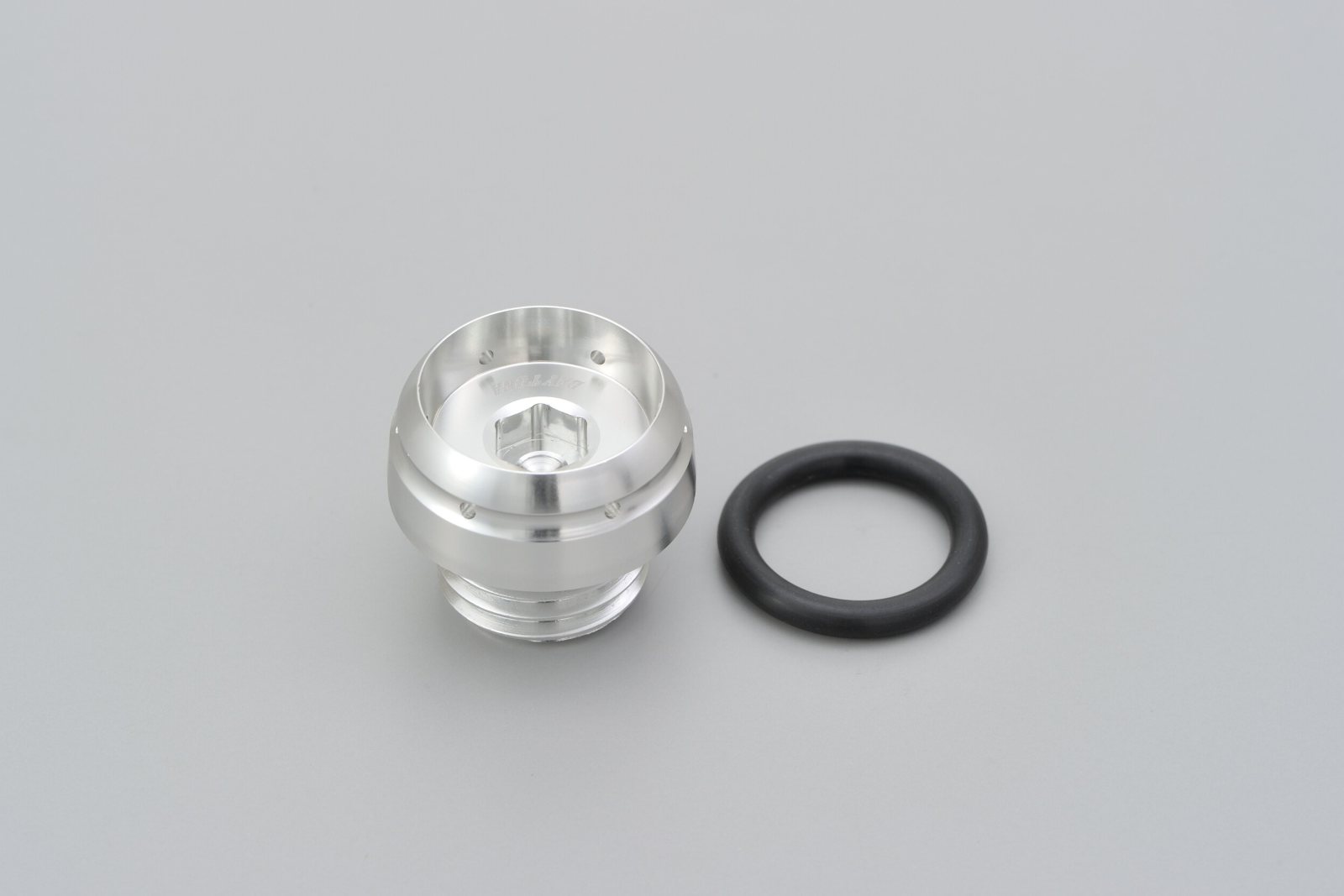 BOUCHON DE REMPLISSAGE D'HUILE BULLET M20XP2.5/ARGENT - DAYTONA