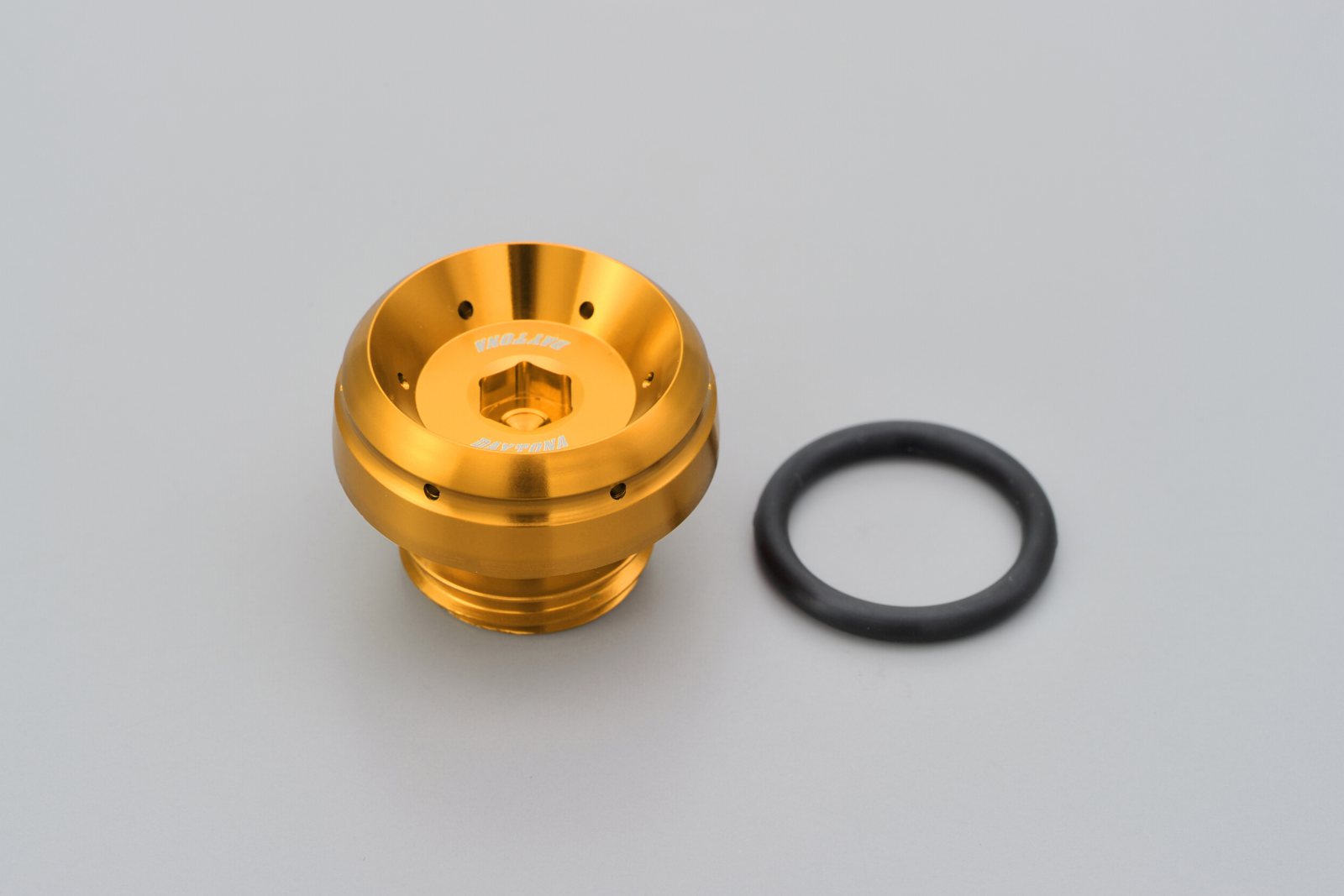 BOUCHON DE REMPLISSAGE D'HUILE BULLET M24XP3.0/OR - DAYTONA