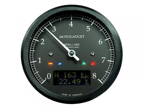 Chronoclassic Compte tour, Dark Edition, Logement et anneau noir, dunkle LCD Anzeige.. Expédié sous 3 jours en moyenne.