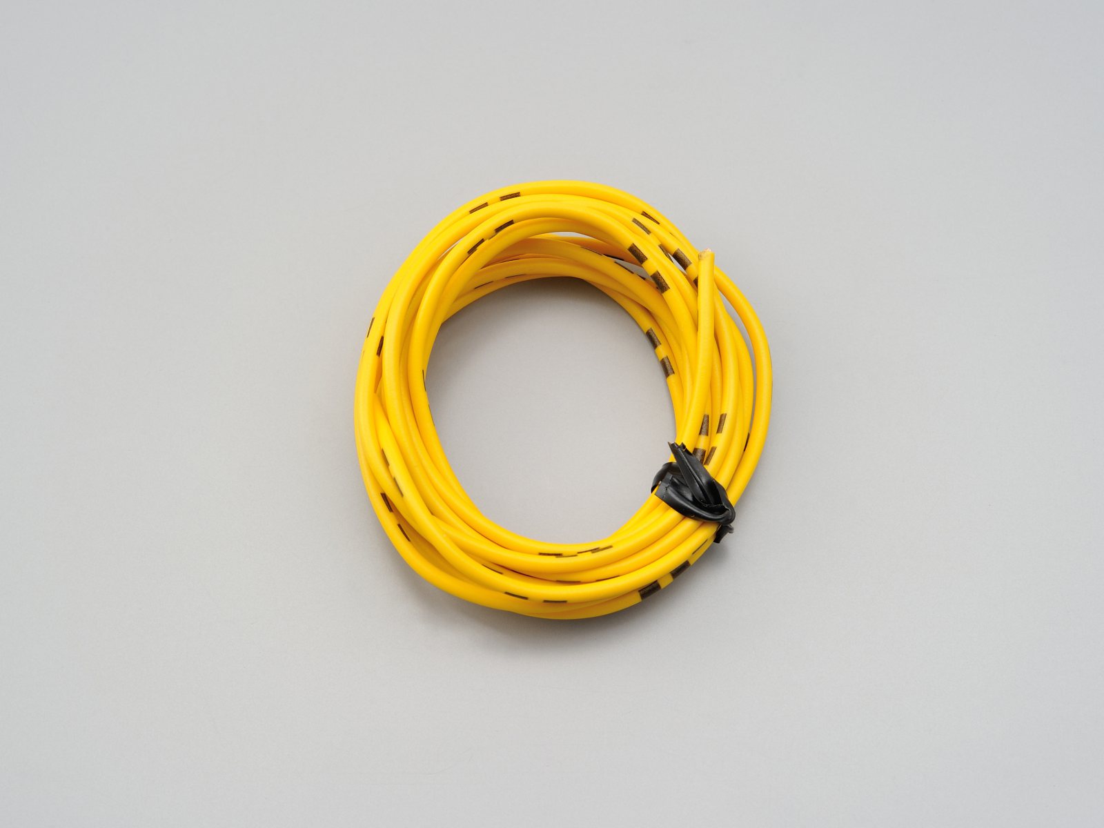 fil de couleur, AVS0.75, jaune, 2m - DAYTONA
