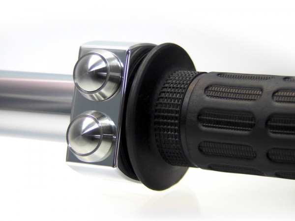 MOTOGADGET mo.switch, 3 Bouton poussoir diam. 22mm, Logement poli, Bouton poussoir VA. Expédié sous 3 jours en moyenne.